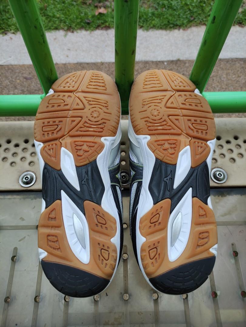 Mizuno wave twister online 3 brown