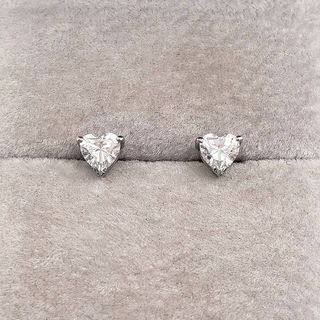 （分類：）位於 。 由 sw.moissanite 提交（商品編號 286060814，圖片 1）。簡介： 。