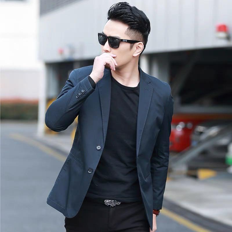 Navy blue men s blazer