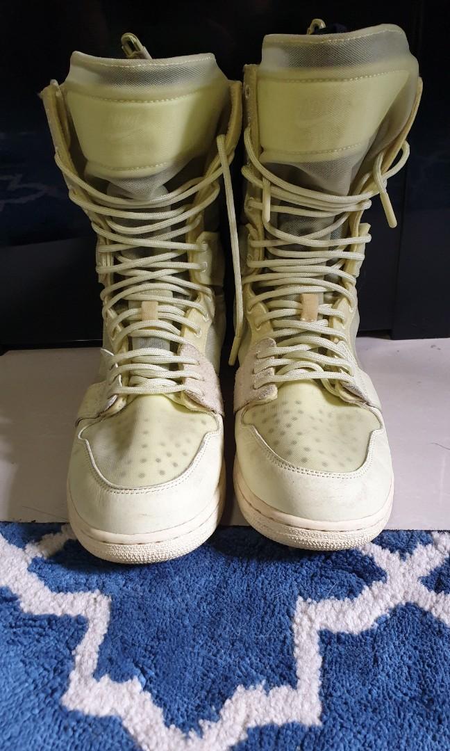 Aj1 explorer xx online