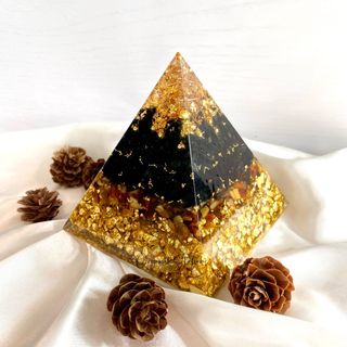 （分類：）位於 。 由 orgonitestation 提交（商品編號 1125411380，圖片 1）。簡介： 。
