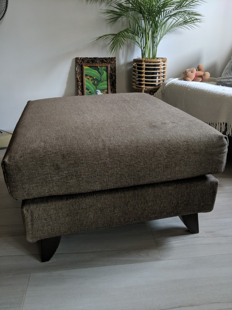 Preloved picket & rail ottoman, Furniture & Home Living, Furniture