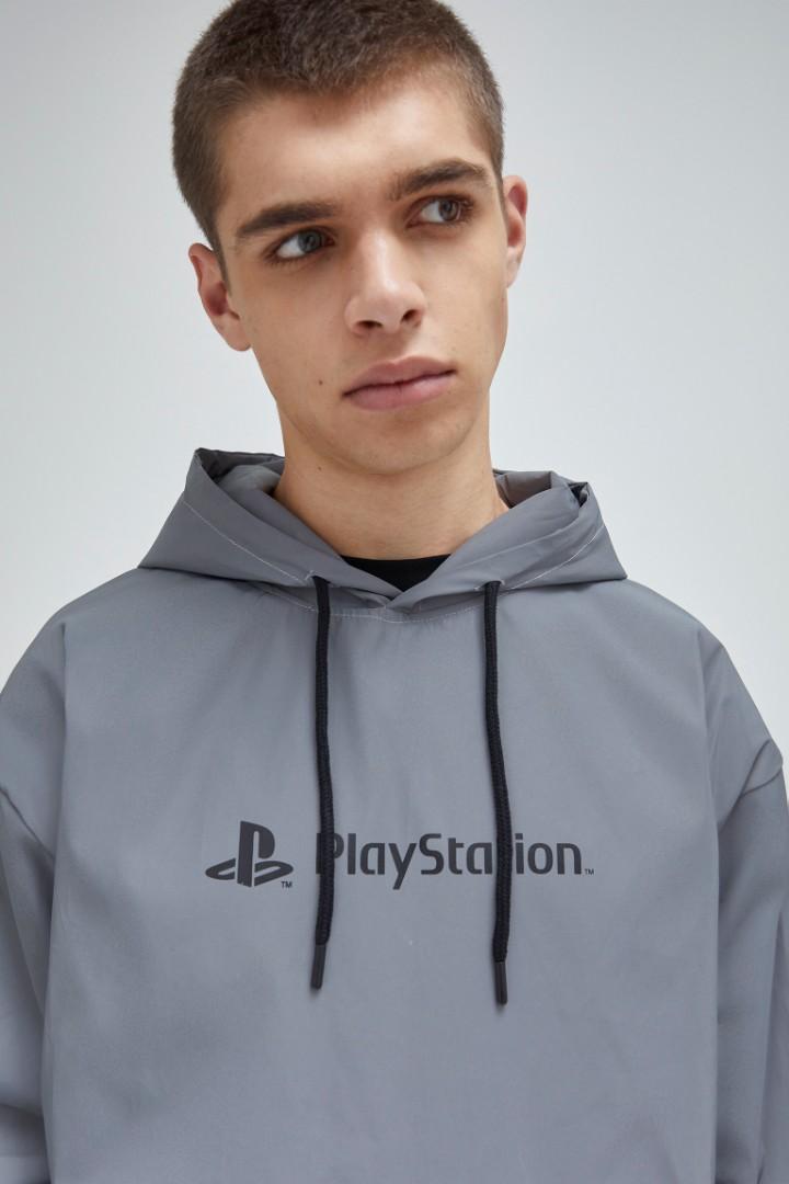 Pull and bear playstation hoodie deals