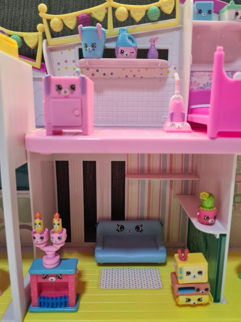 https://media.karousell.com/media/photos/products/2021/11/13/rare_shopkins_happy_places_col_1636822950_1c182022_progressive.jpg