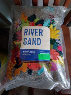 River sand (5l bag)