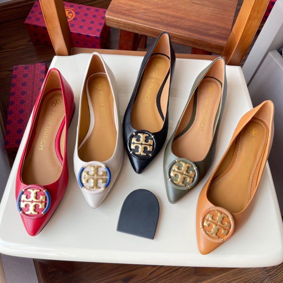 Tory Burch Miller Flats Women s Fashion Footwear Flats on Carousell