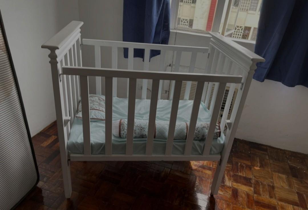 White wooden baby crib w FREE mattress beddings FREE playmat