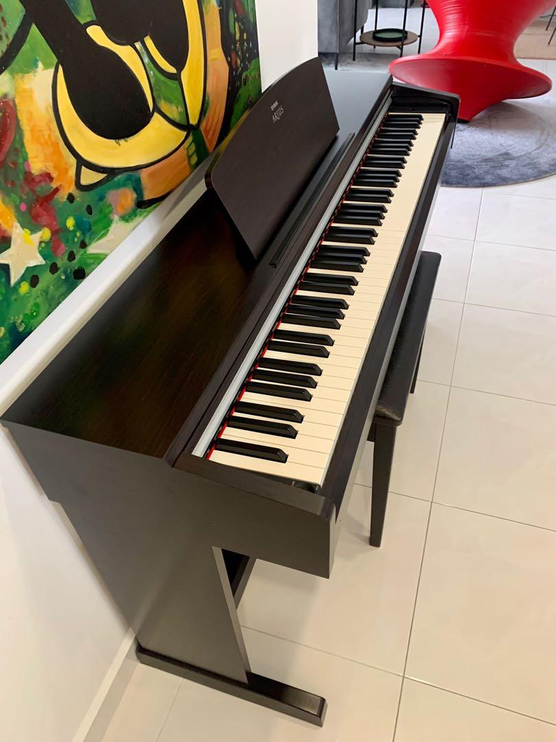 YAMAHA electrical piano, Hobbies & Toys, Music & Media, Musical ...