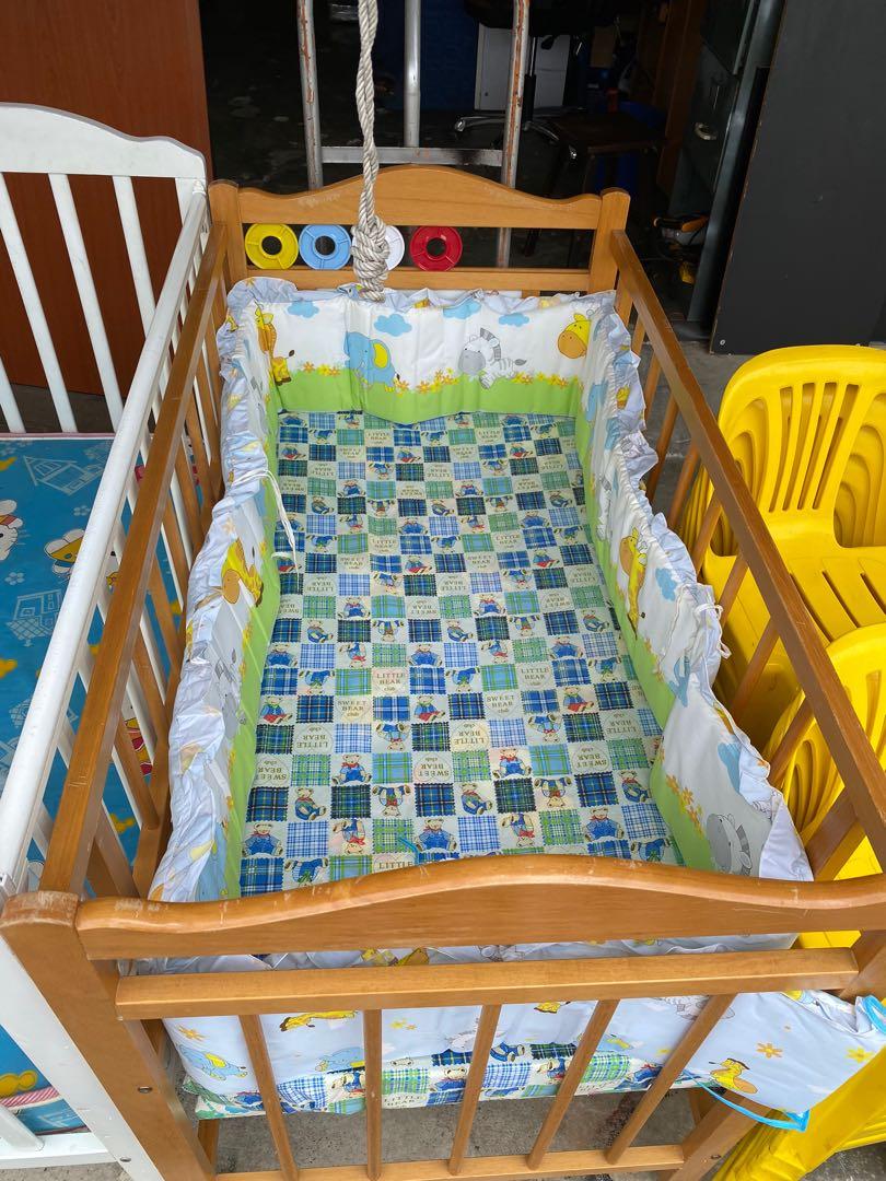 Tilam baby hotsell cot