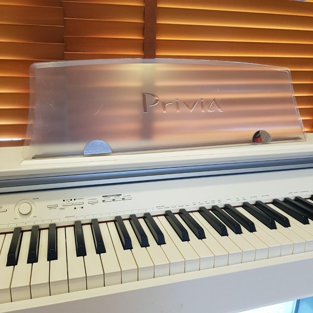 Casio Privia PX750, Hobbies & Toys, Music & Media, Musical Instruments