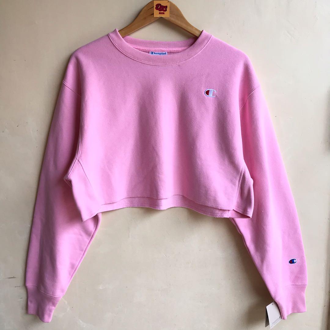 Champion sweater 2025 crop top 99