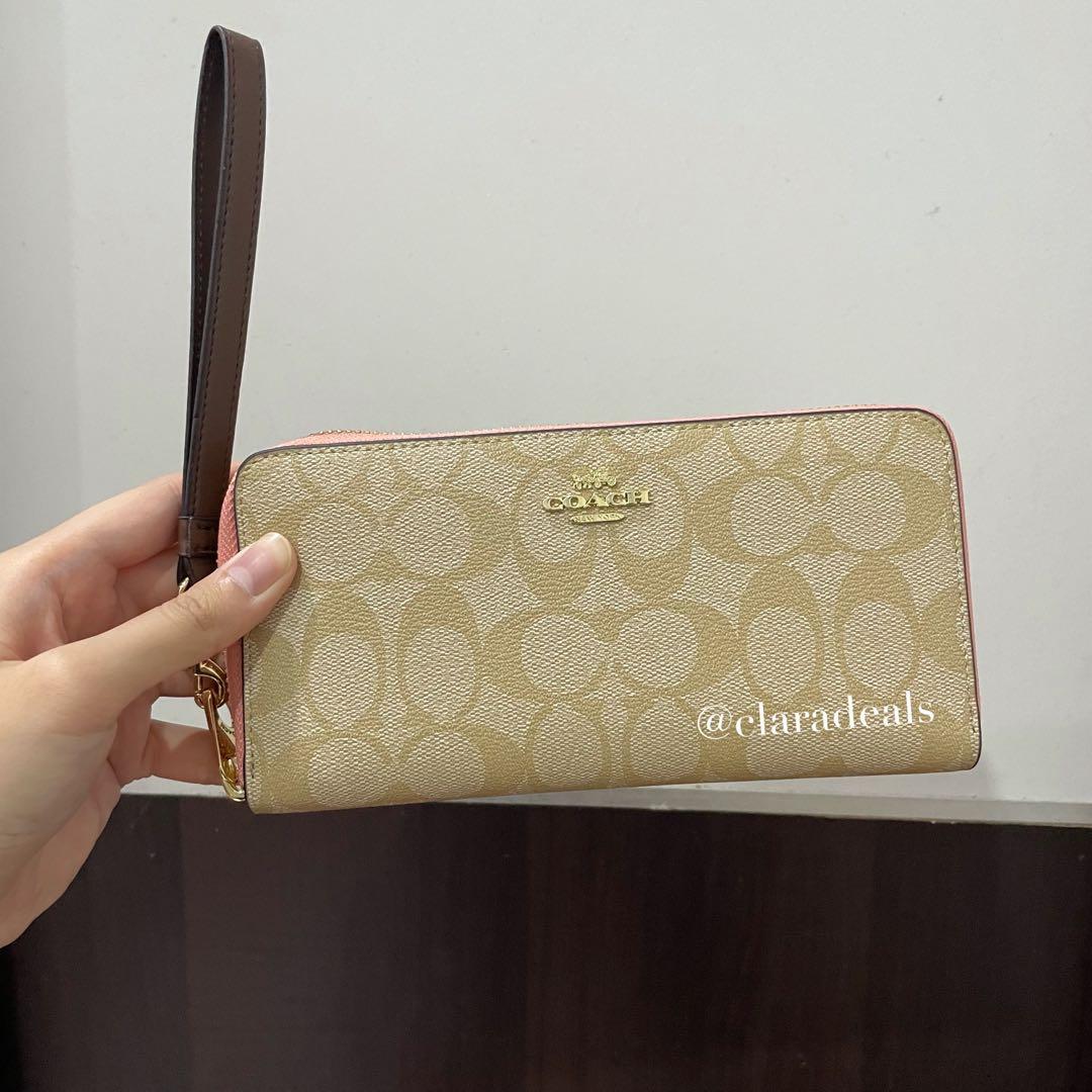 Coach zip best sale around wallet wristlet