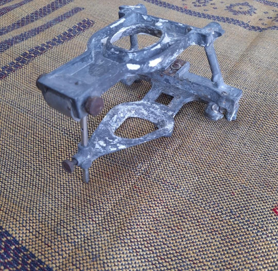 Dental instruments (Category: Medical Supplies & Tools) located in Manila. Submitted by nasser320 (Listing ID 1125686388, Image 2). Description: Pm me for details 1. Articulator 2. Straight handpiece with extra protho burs 3. High speed handpiece 4. Four basic instrument 5. fox plane 7. Dappen Dish 8. Two rubber bowl with spatula 9. Caliper for Metal Wax 10. Dental syringe 11. Surgical Scissor 12. ALCOHOL LAMP 13. Cotton Roll Dispenser 14. dental