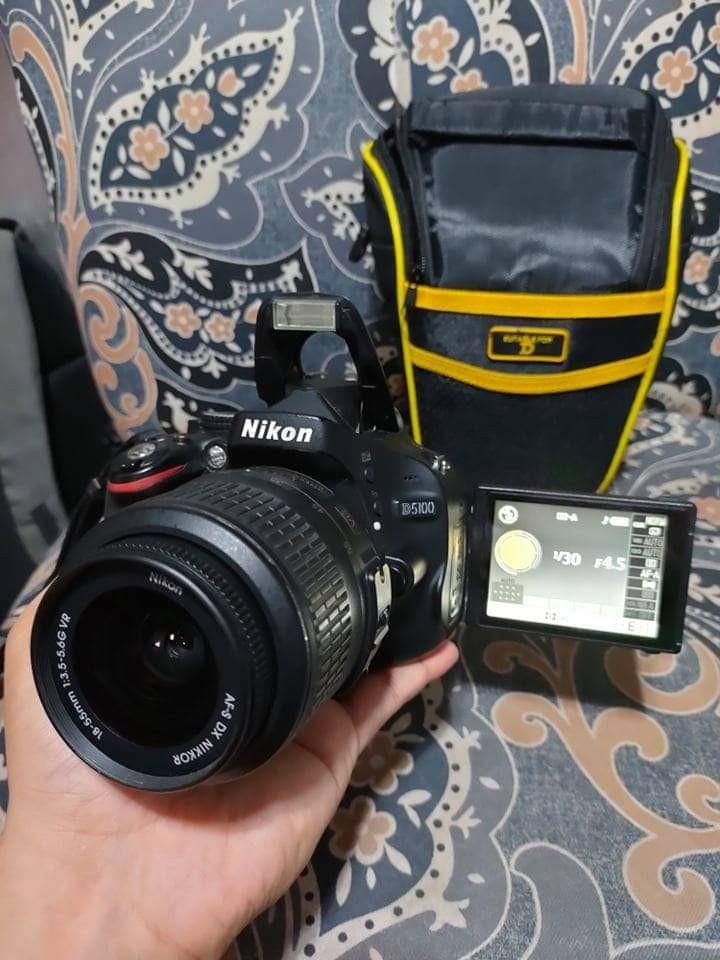 DSLR Nikon d5100 Flipscreen (Category: Cameras) located in Caloocan City. Submitted by mr.carlo_dslr_laptop (Listing ID 1125609696, Image 3). Description: Nikon D5100 Flipscreen DSLR Camera FHD Video Presentable Unit For Photography and Vloggers 👍Location Caloocan NCR manila 👍Cash on delivery Na tayo thru lbc 👍Lalamove buyer shoulder the riders fee 👍Good condition 💰 12,000 💰12,000 Last price Last price Last price *Package - Body d5100 Kitle