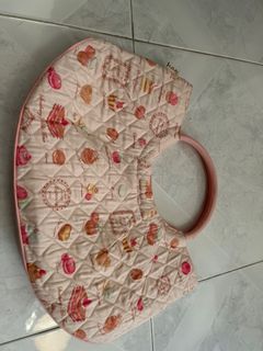 (Category: ) located in . Submitted by luckywinnie (Listing ID 1125574345, Image 1). Description: .