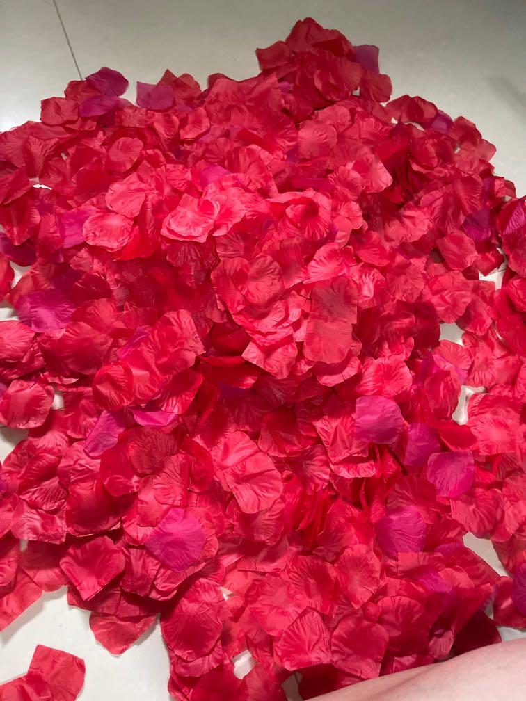 Flower Petal for sale, Furniture & Home Living, Home Decor, Artificial