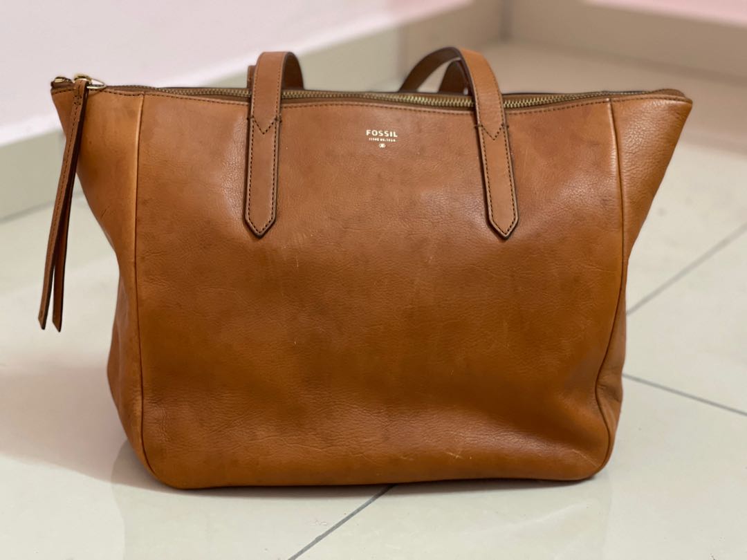 Fossil leather sales tote