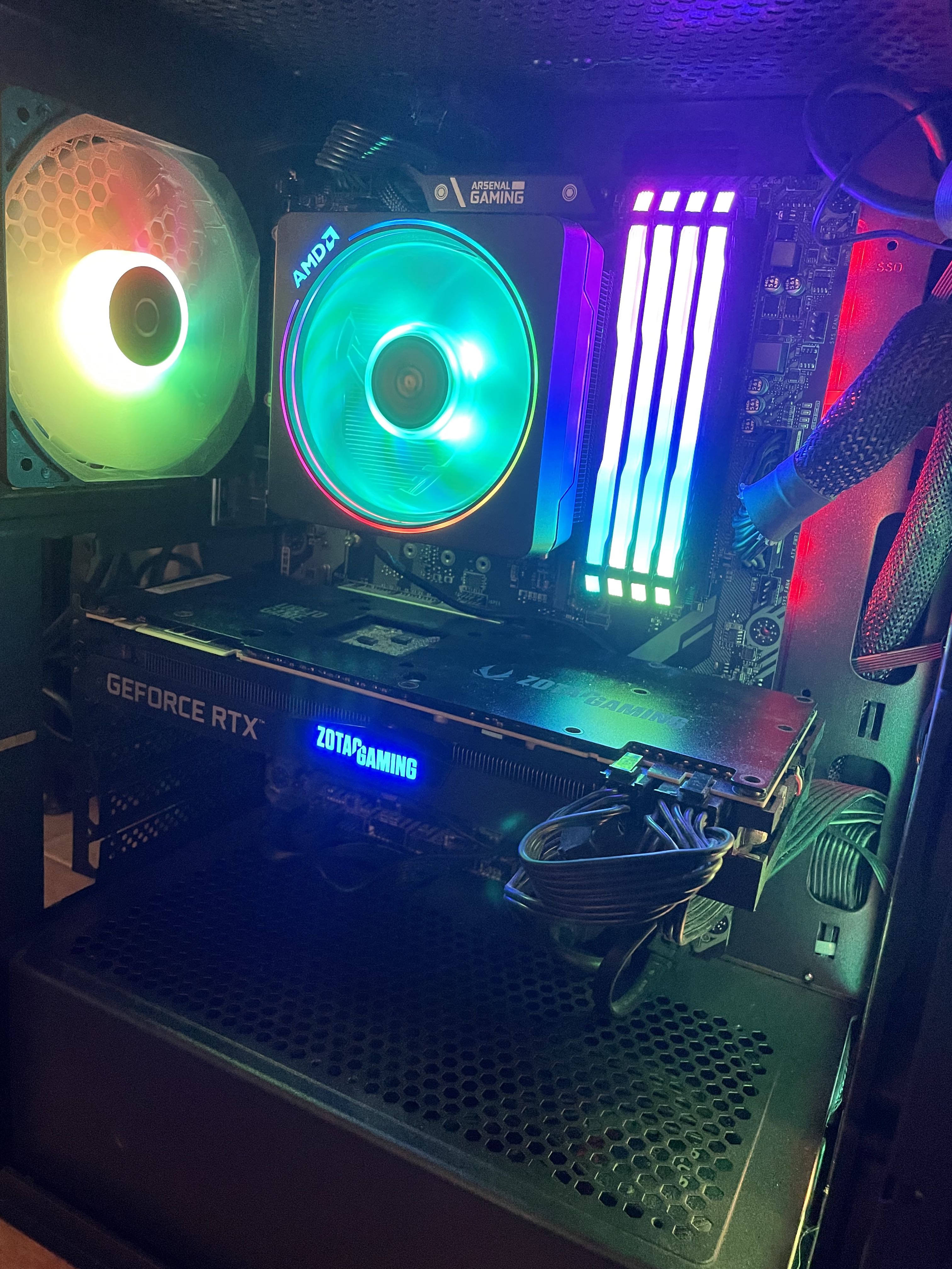 Gaming pc ryzen 7 3700x + rtx 2070 super (same as rtx 3060) 32gb