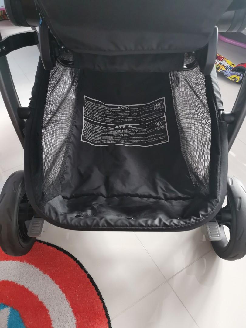 Graco modes Stroller (Category: Strollers) located in Singapore. Submitted by yilisha1 (Listing ID 1125512521, Image 7). Description: In very good condition (No tear no stain) Can switch to either front or back facing. Very strong and sturdy stroller. Self collect @BukitBatok.