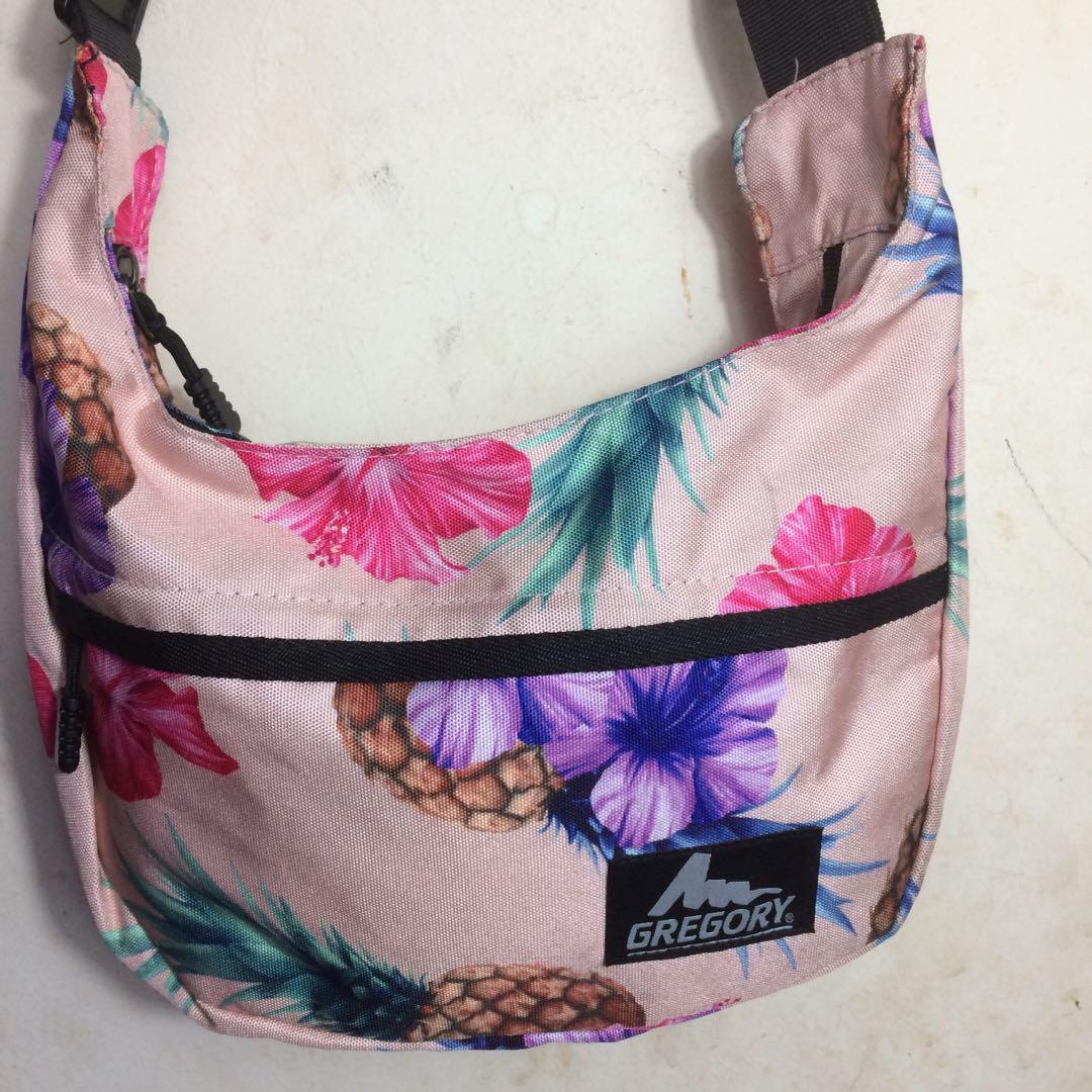 gregory floral sling bag