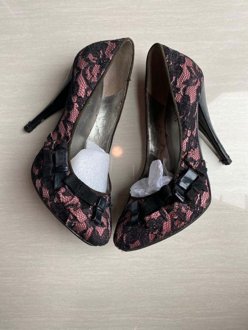 Guess pink store high heels