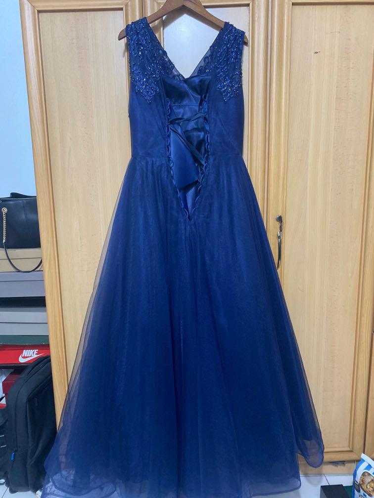 Islee dinner dress store