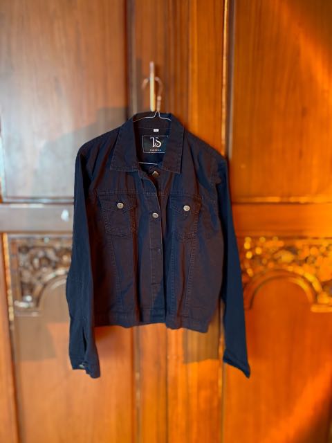 Jaket Jeans (Denim), Fesyen Wanita 