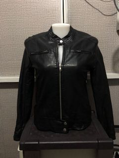 (Category: ) located in . Submitted by style.ph8 (Listing ID 1125718697, Image 1). Description: .