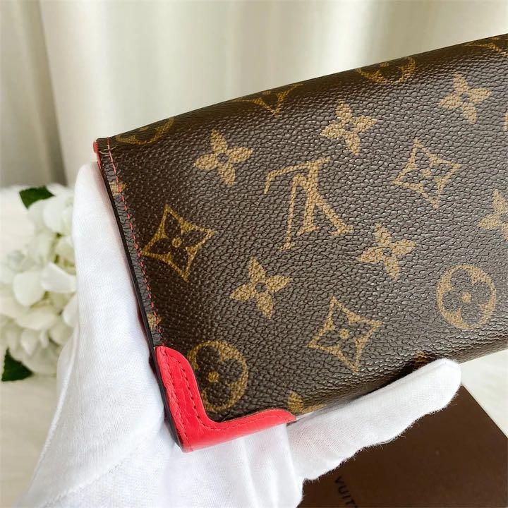 Louis Vuitton Wallet Sarah Retiro Monogram Brown/Cerise Cherry - US