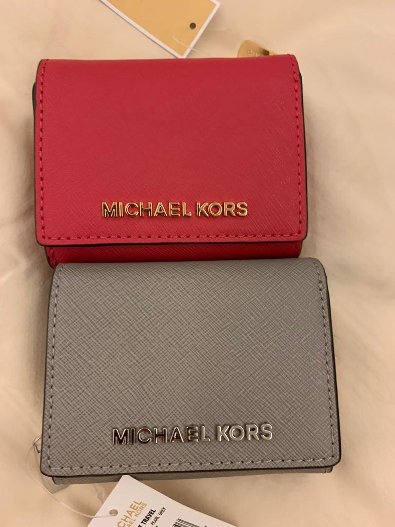 Michael kors clearance pig wallet