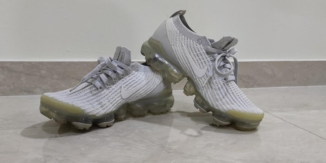 White nike discount vapormax flyknit 3