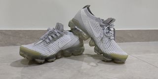 (Category: ) located in . Submitted by hypestyle (Listing ID 1125635123, Image 1). Description: .