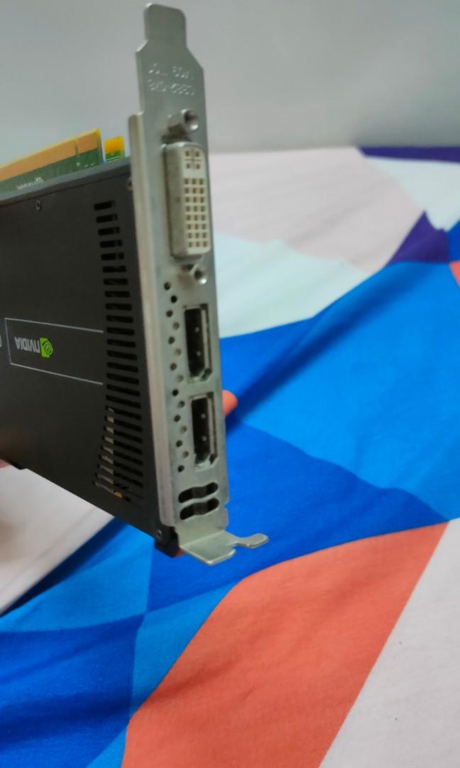 Nvidia Quadro Q4000 2GB DDR5 ram