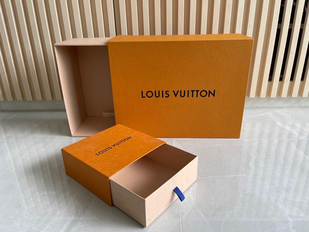 Louis Vuitton Black Belt Unused In Box Size 44 Xl