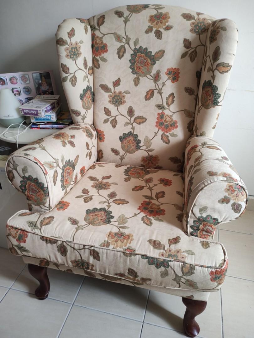 Wing chair fella online design 2021