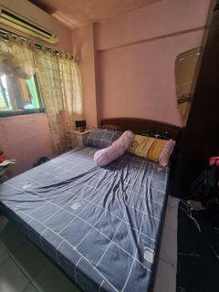 Picket & Rail Queen Size Bed(w/out mattress)