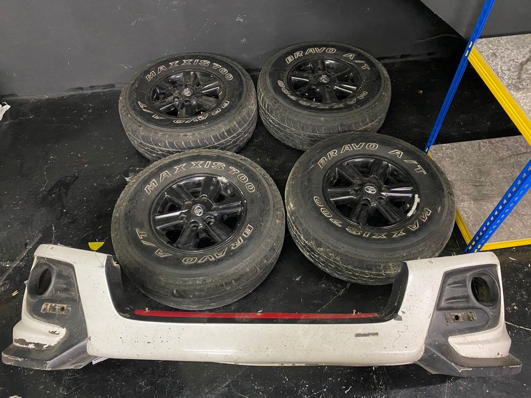 Rim hilux original trd with trd bumper, Auto Accessories on Carousell