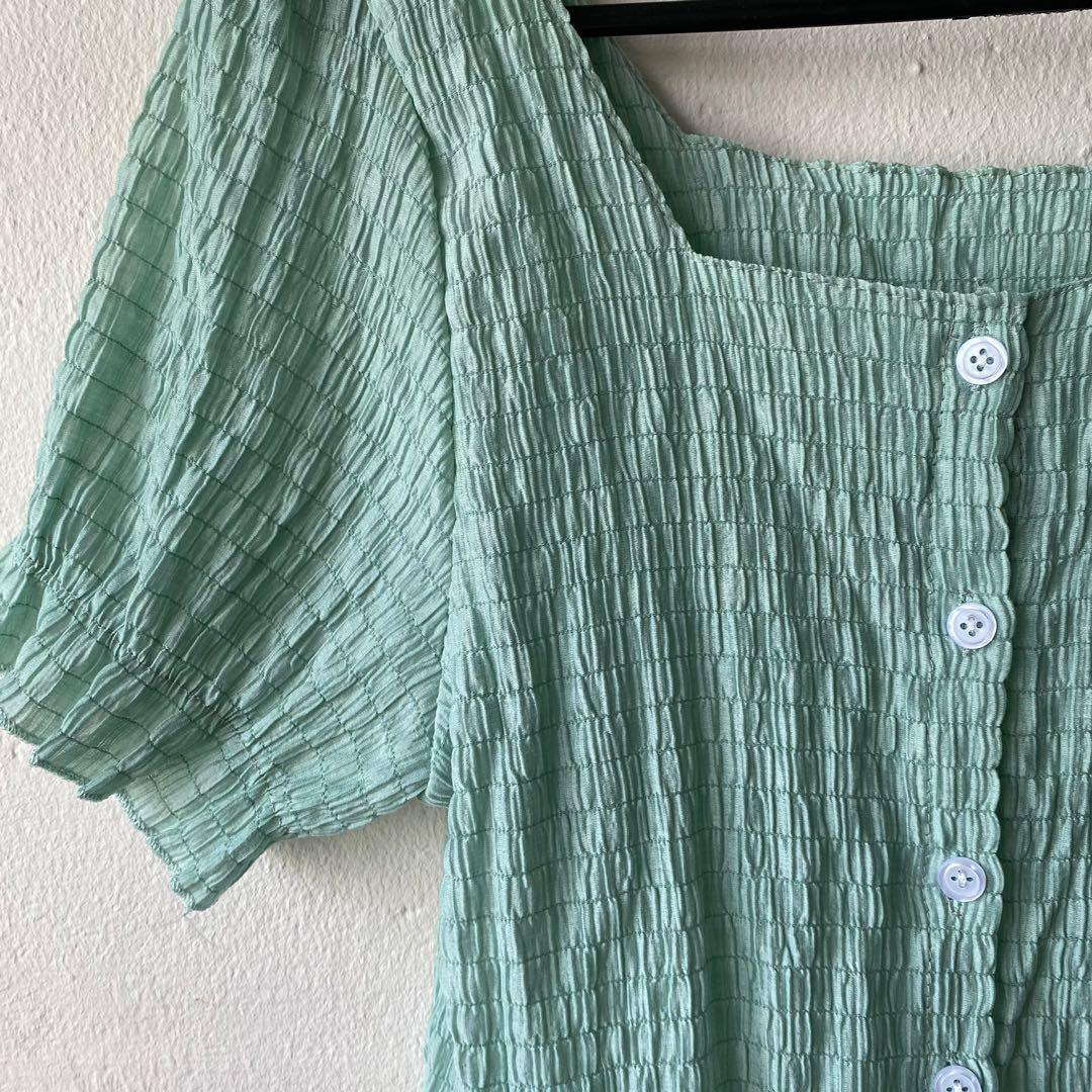 Seafoam green smocked crop top, Women's Fashion, Tops, Blouses on Carousell