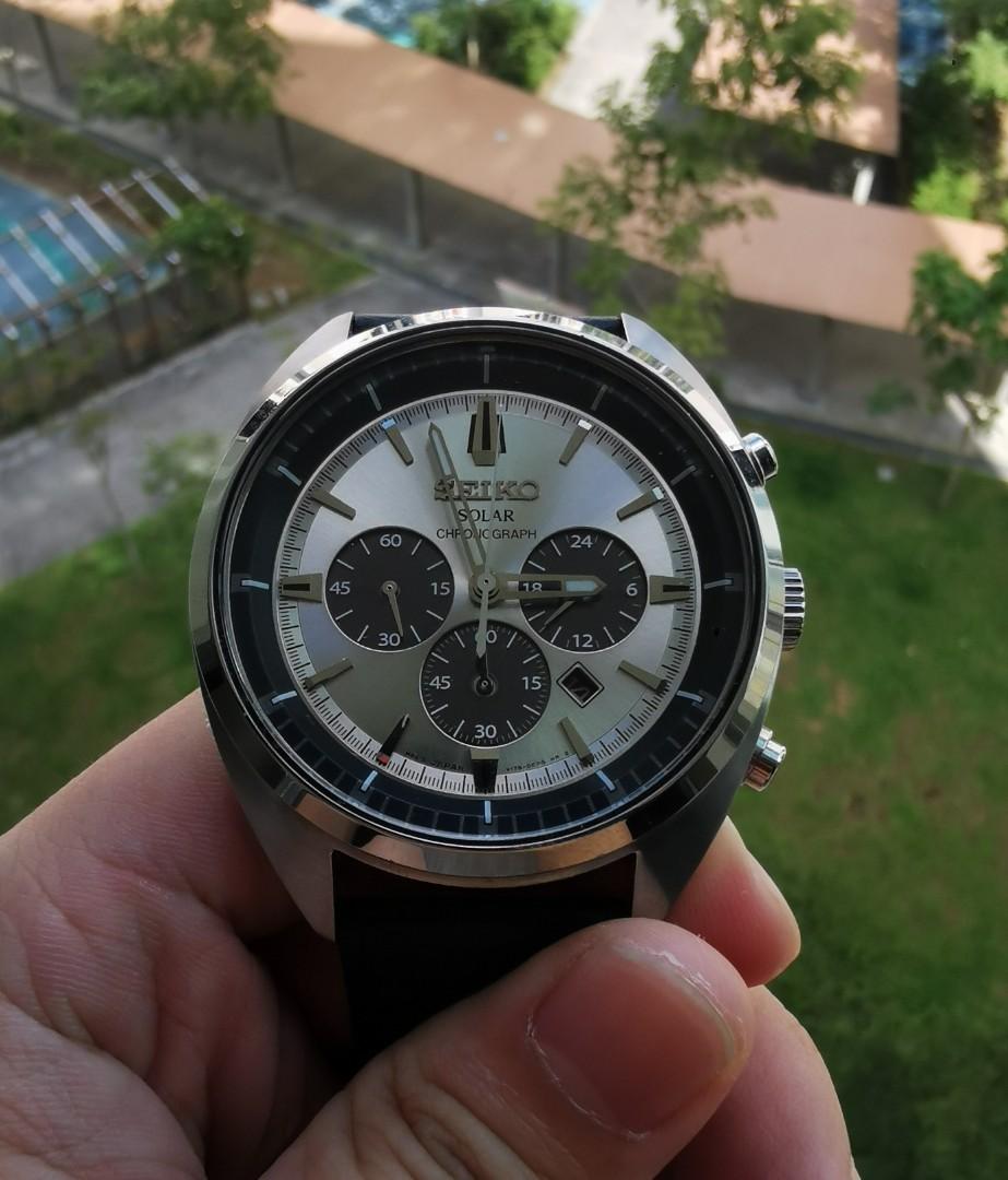 Seiko Solar Chronograph SSC569, Men's Fashion, Watches & Accessories,  Watches on Carousell