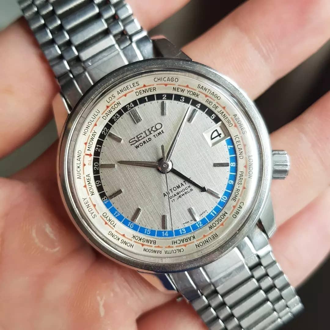 Seiko World Timer 6217-7000, Men's Fashion, Watches & Accessories, Watches  on Carousell
