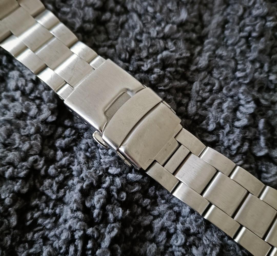 Strapcode SKX Bracelet Men s Fashion Watches Accessories Watches on Carousell
