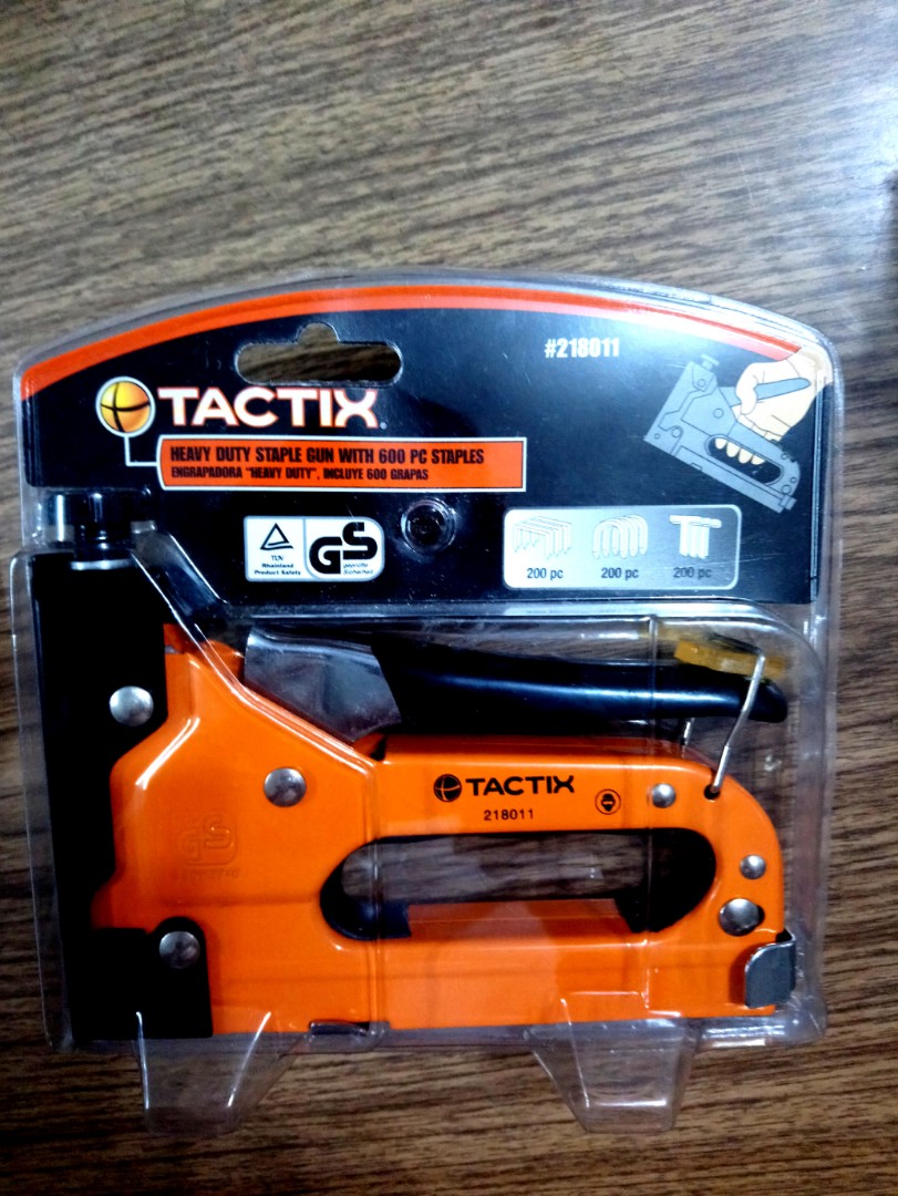 Tactix Heavy Duty Staple Gun with 600pc staples, Hobbies & Toys