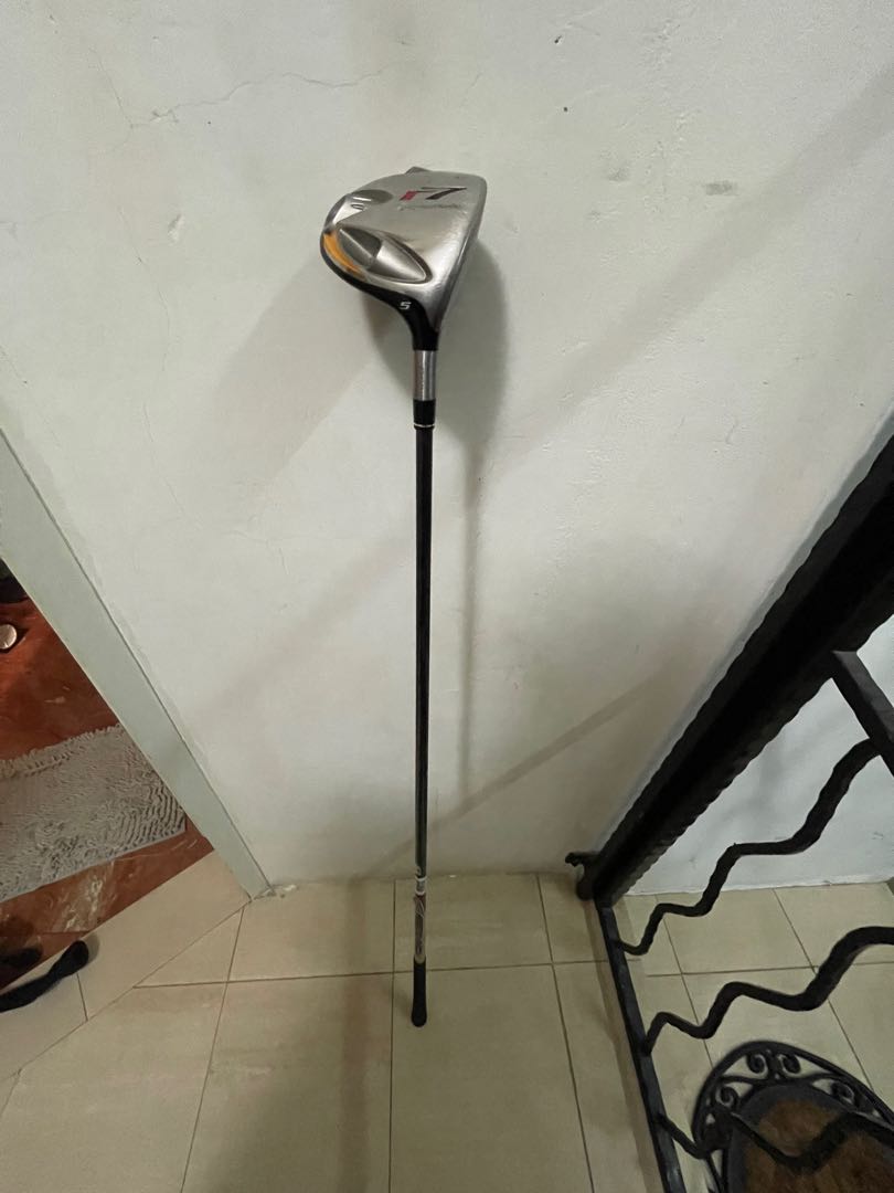 Taylormade R7 5 wood Titanium, Sports Equipment, Sports & Games, Golf ...
