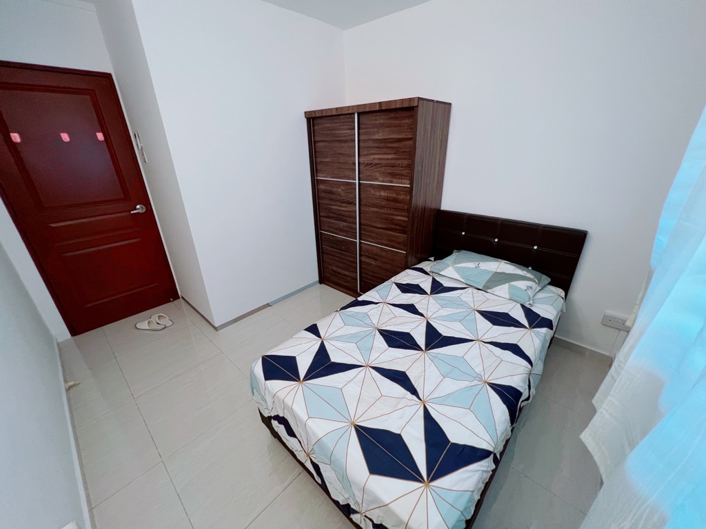(Category: ) located in . Submitted by junping_realtor (Listing ID 1125684519, Image 1). Description: .