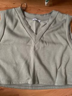 (Category: ) located in . Submitted by georgiasclothes (Listing ID 1125605953, Image 1). Description: .