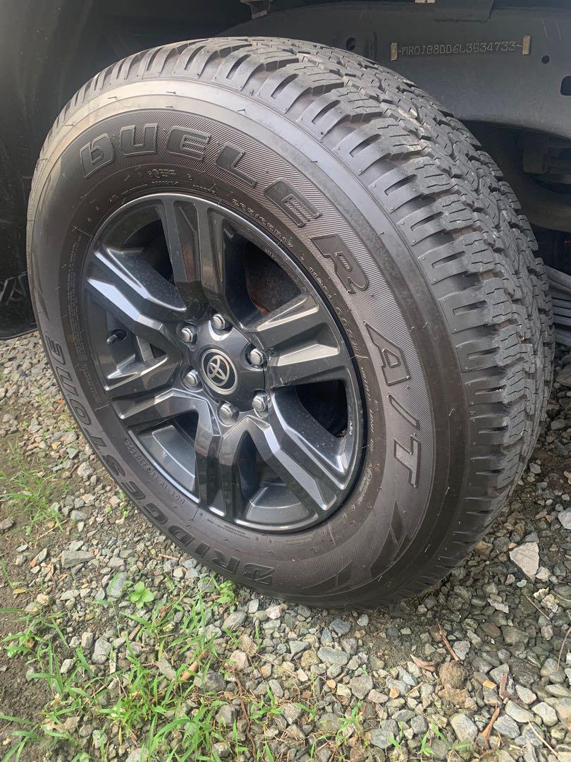 2021 hilux 17 inch tires and alloy wheel, Car Parts & Accessories, Mags