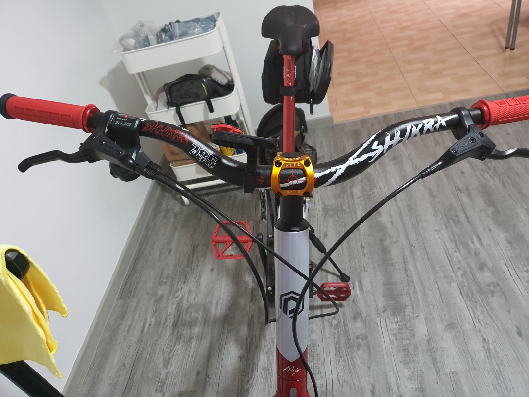 31.8mm dia White red Shikra handlebar for bicycles mtb mini velo