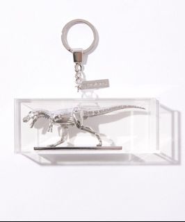 （分類：）位於 。 由 hypedrowave 提交（商品編號 1125865727，圖片 1）。簡介： 。