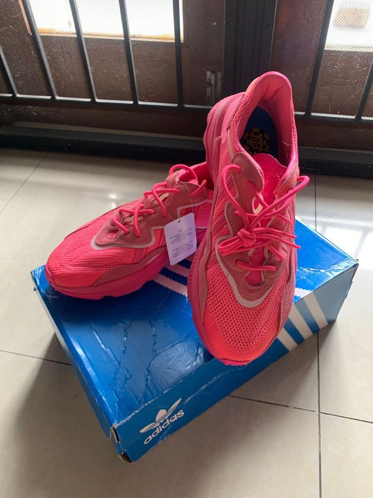 Ozweego rose fluo best sale