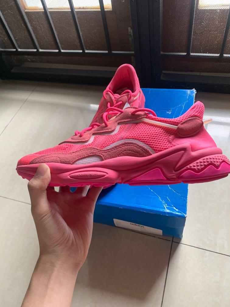 Adidas Ozweego Pink, Fesyen Pria 